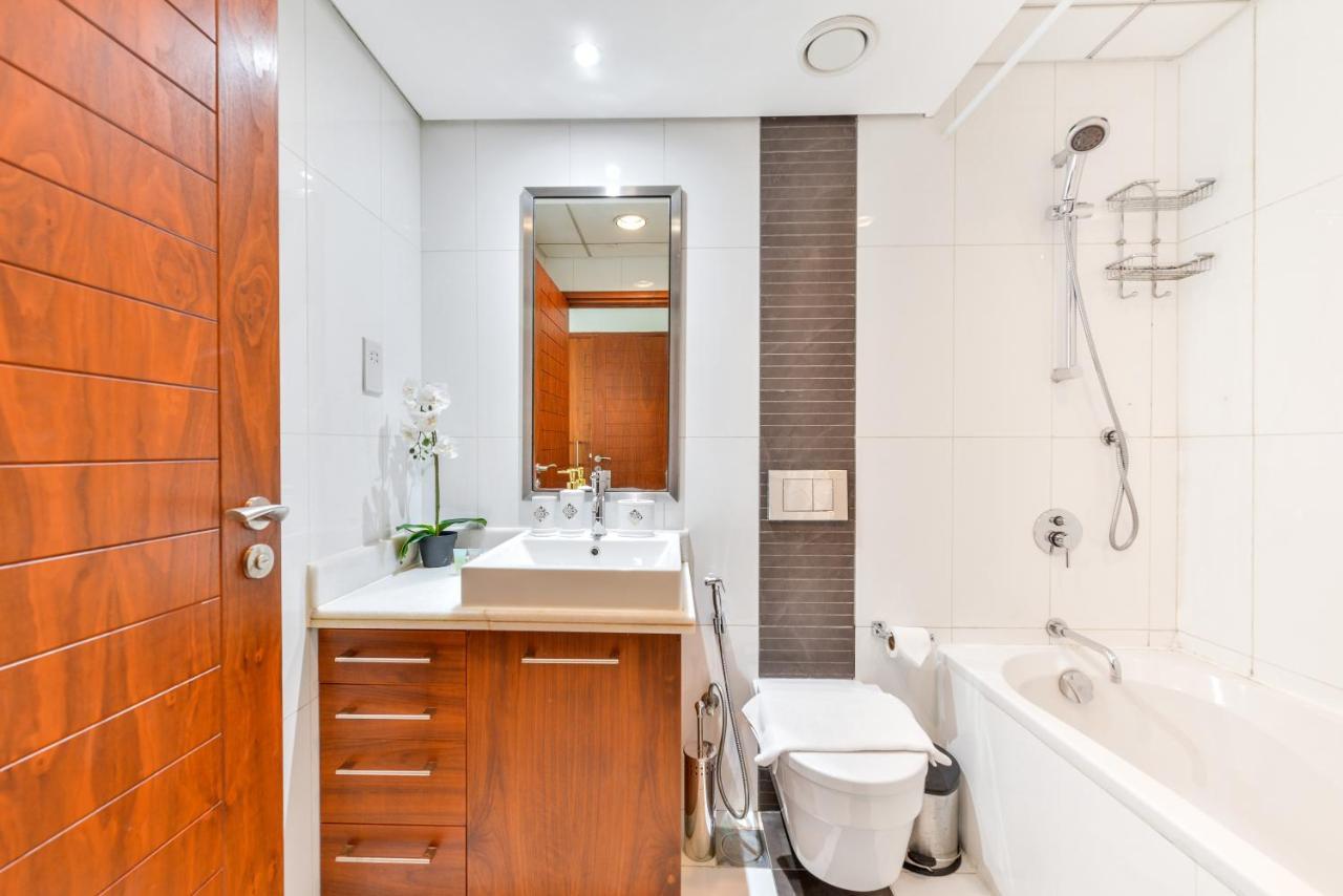 Super Deal! - 1Br Downtown Blvd Near Burj Khalifa & Mall Dubai Luaran gambar